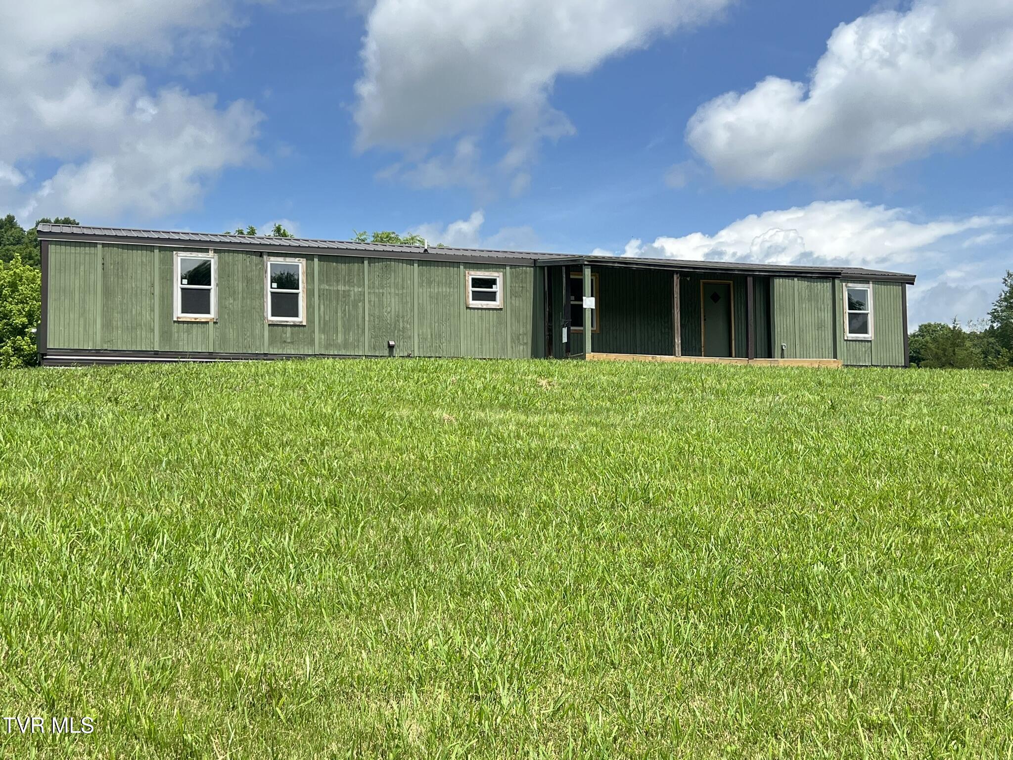 2960 Poplar Springs Road Greeneville, TN 37743 - Photo 5 of 71 IMG_7786