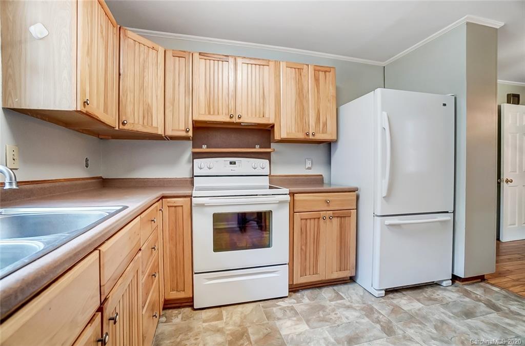 5154 Murrayhill Road Charlotte, NC 28210 - Photo 12 of 47 Gallery Image 12