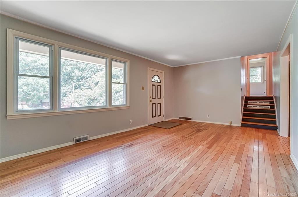 5154 Murrayhill Road Charlotte, NC 28210 - Photo 7 of 47 Gallery Image 7