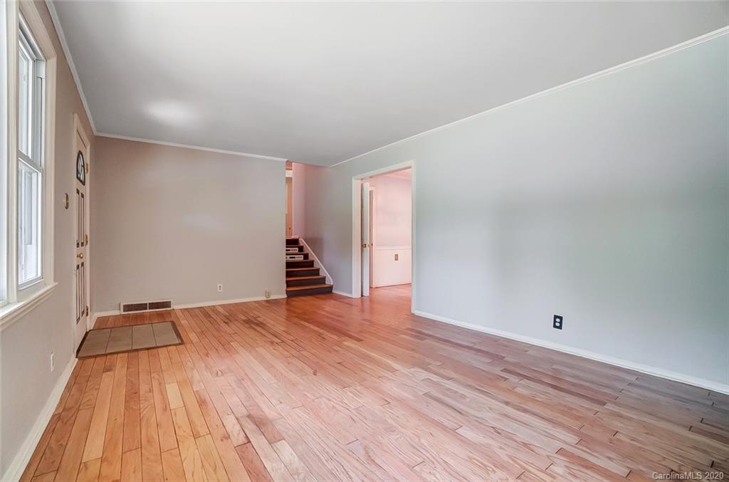 5154 Murrayhill Road Charlotte, NC 28210 - Photo 8 of 47 Gallery Image 8