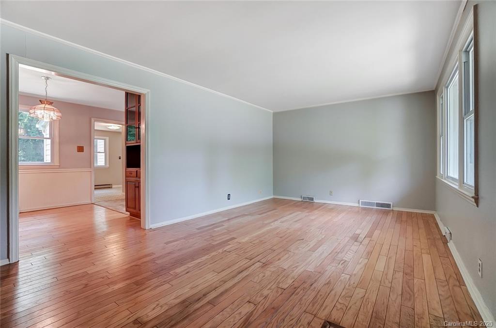 5154 Murrayhill Road Charlotte, NC 28210 - Photo 9 of 47 Gallery Image 9