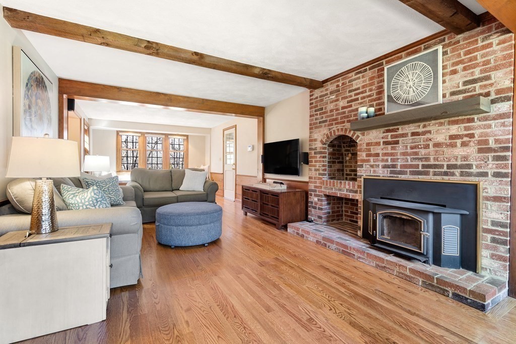 13 Butternut Road Westford, MA 01886 - Photo 15 of 34 Gallery Image 15