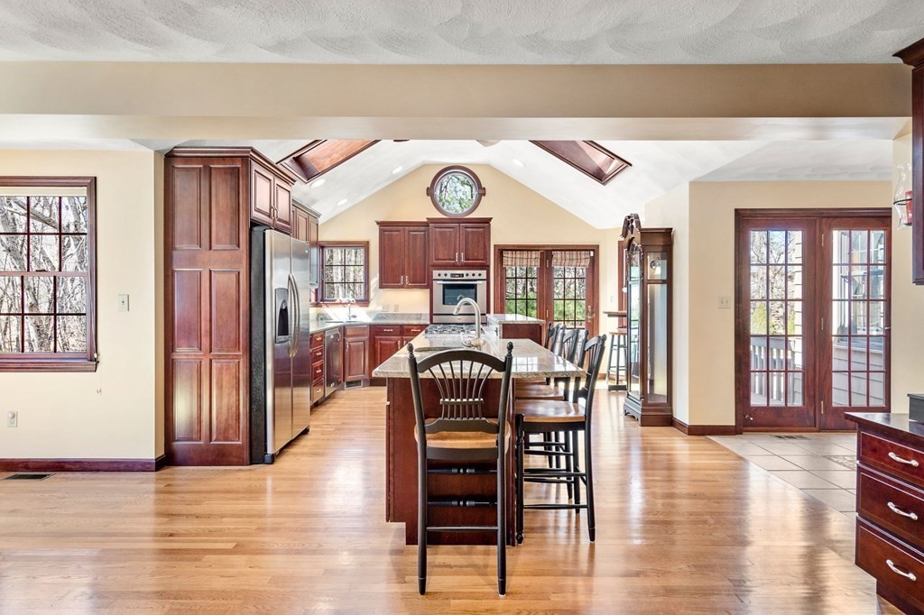 13 Butternut Road Westford, MA 01886 - Photo 6 of 34 Gallery Image 6