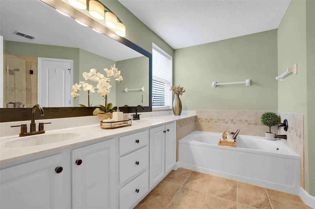 2733 Runyon Circle Orlando, FL 32837 - Photo 37 of 73