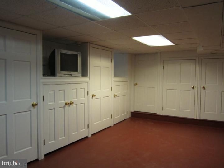 12 Brookside Road Wallingford, PA 19086 - Photo 17 of 21