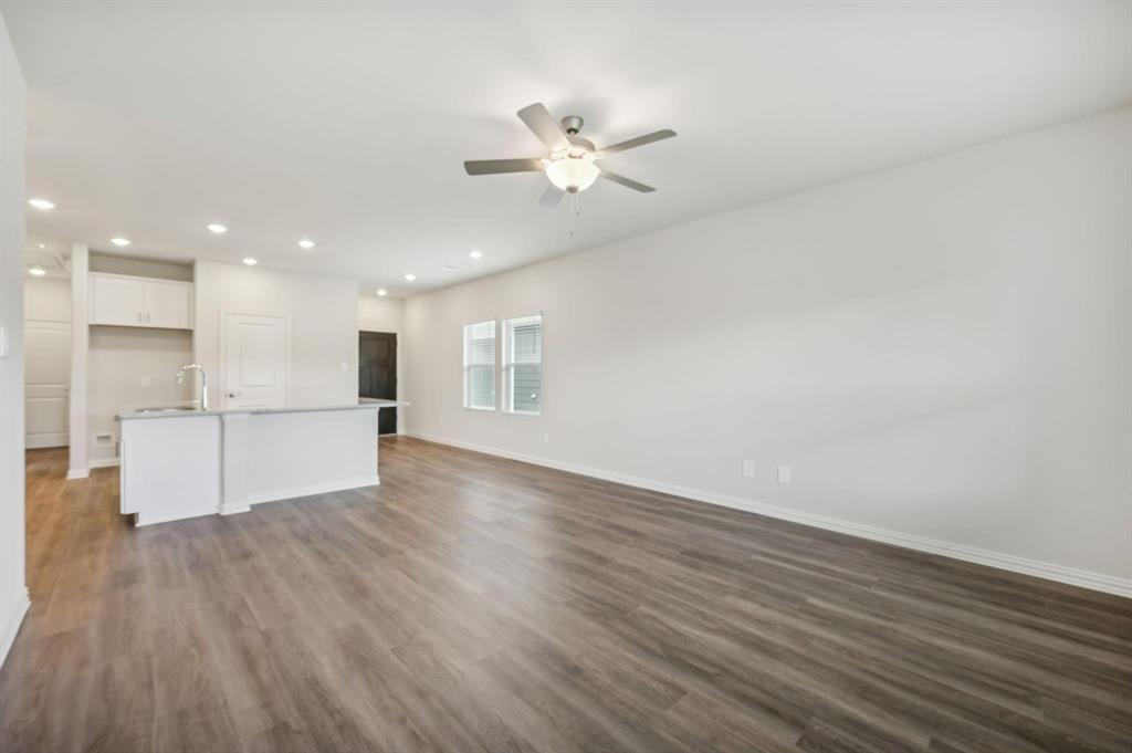 519 Ridgedale Drive McKinney, TX 75071 - Photo 8 of 26