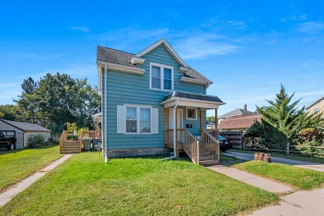 $175,000 | 76 West Bank Street, Fond du Lac, WI 54935