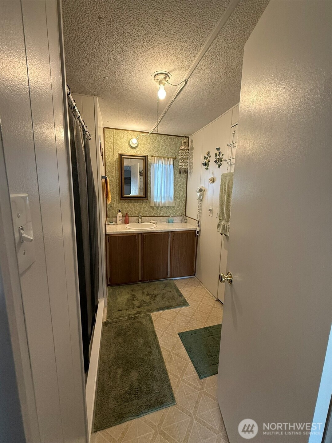 2302 R Street Southeast, Unit 115 Auburn, WA 98002 - Photo 14 of 37