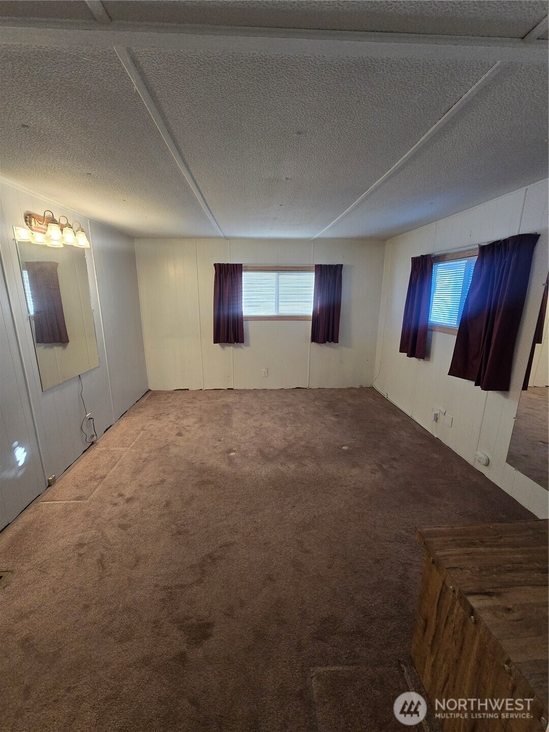 2302 R Street Southeast, Unit 115 Auburn, WA 98002 - Photo 15 of 33 a view of a livingroom with a couch