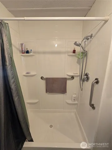 $88,500 | 2302 R Street Southeast, Unit 115, Auburn, WA 98002