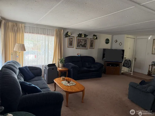 $88,500 | 2302 R Street Southeast, Unit 115, Auburn, WA 98002