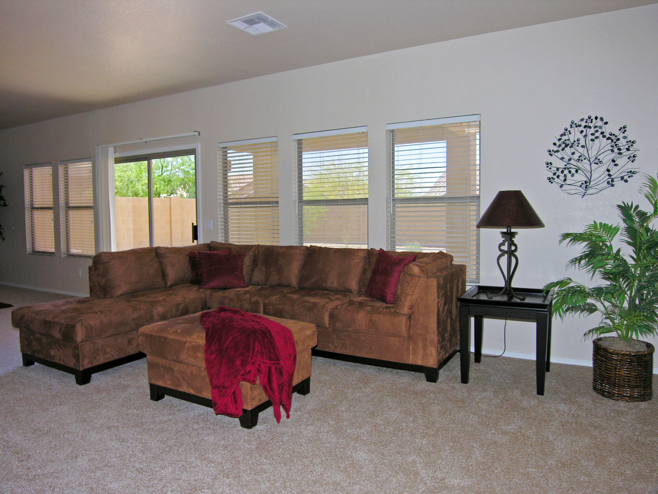 5065 East Peak View Road Cave Creek, AZ 85331 - Photo 5 of 11 family_room