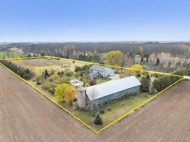 $570,000 | 642 County O, Forestville, WI 54213
