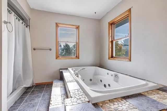 $570,000 | 642 County O, Forestville, WI 54213