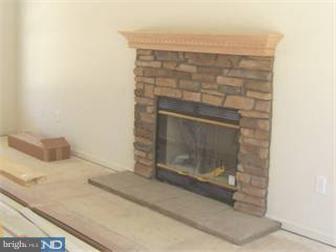 719 Monmouth Road Cream Ridge, NJ 08514 - Photo 3 of 6
