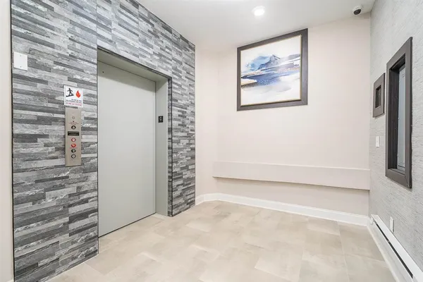 $2,900 | 65-67 Storms Avenue, Unit 1B, Jersey City, NJ 07306