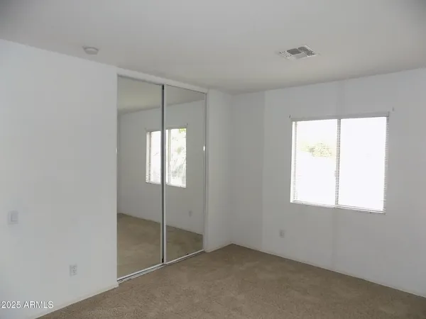 $2,095 | 5423 West Shumway Farm Road, Laveen, AZ 85339
