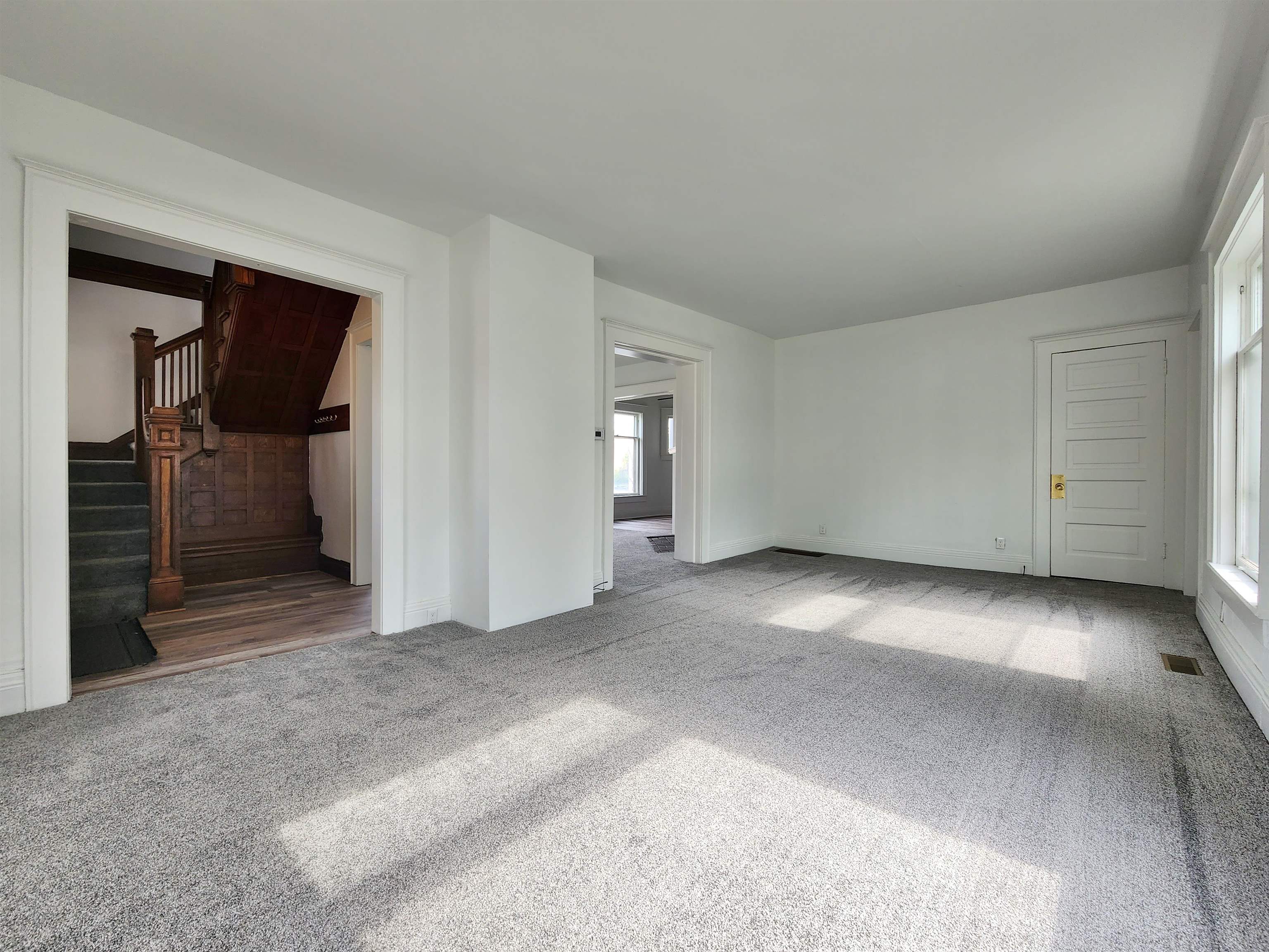 236 East Center Street Alma, MI 48801 - Photo 4 of 46