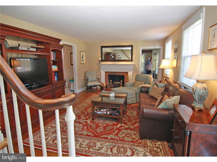 326 Old Forest Road Wynnewood, PA 19096 - Photo 5 of 18 Gallery Image 5