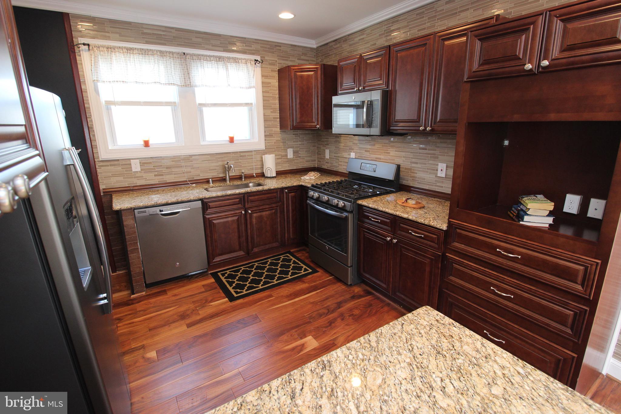 505 Hollen Road Baltimore, MD 21212 - Photo 1 of 61