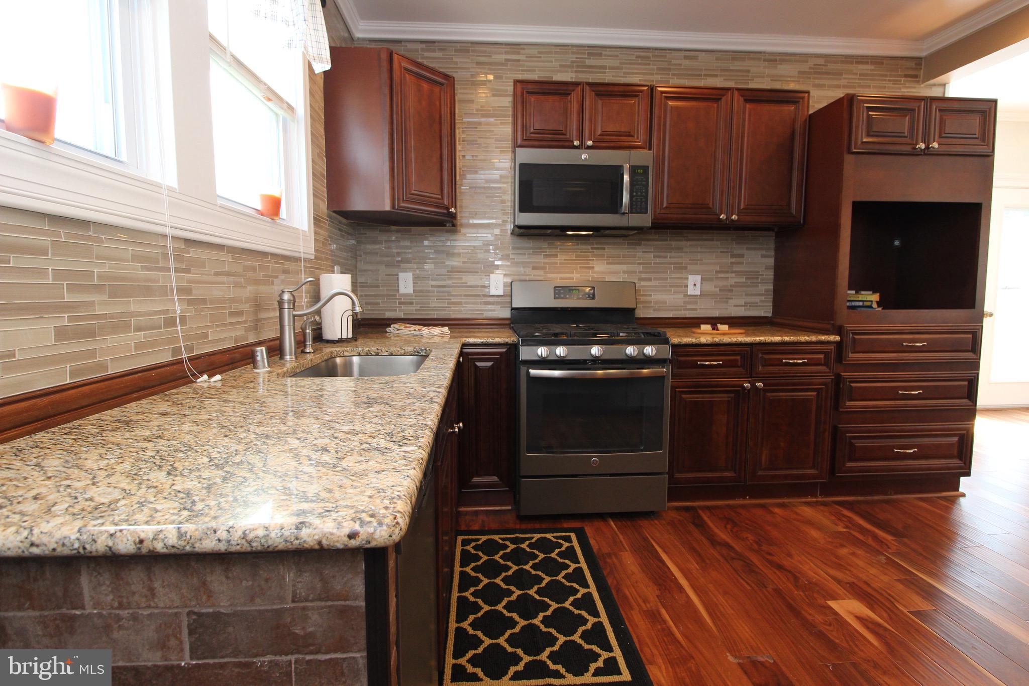 505 Hollen Road Baltimore, MD 21212 - Photo 4 of 61