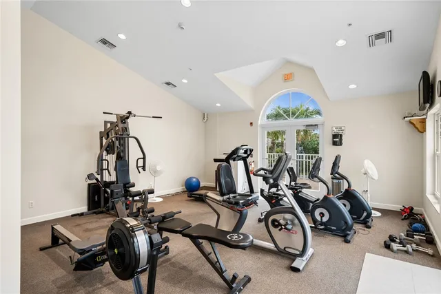 $795,000 | 2700 Ocean Drive, Unit 302, Vero Beach, FL 32963