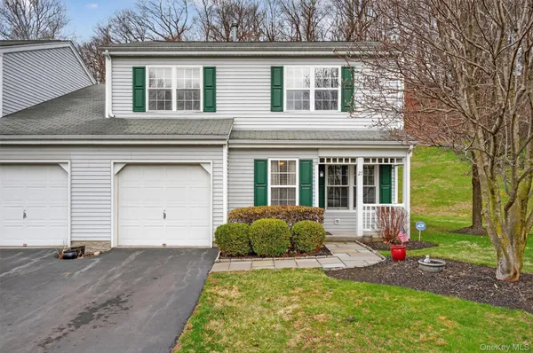 $395,000 | 27 Tall Tree Lane, Poughkeepsie, NY 12601