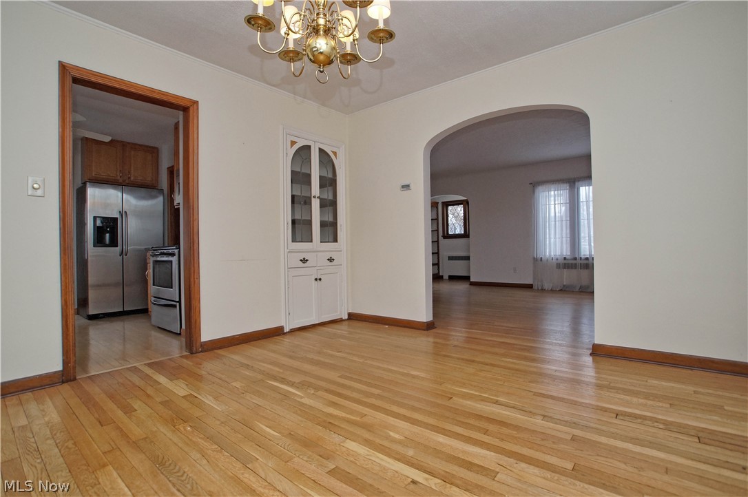 2455 Fenwick Road Cleveland, OH 44118 - Photo 6 of 27