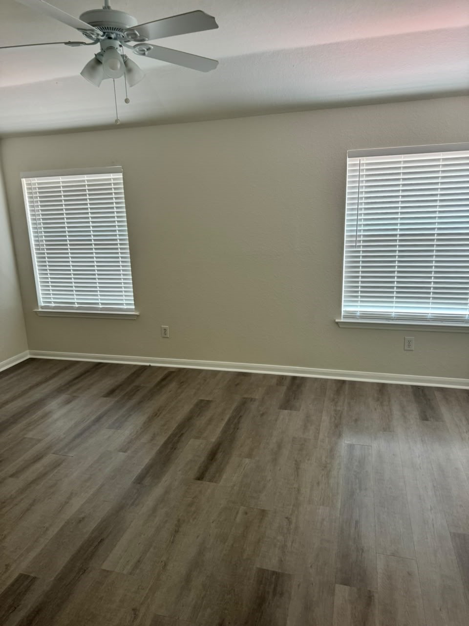 2110 Ridge Wood Lane Sugar Land, TX 77479 - Photo 17 of 23 a view of an empty room with a window