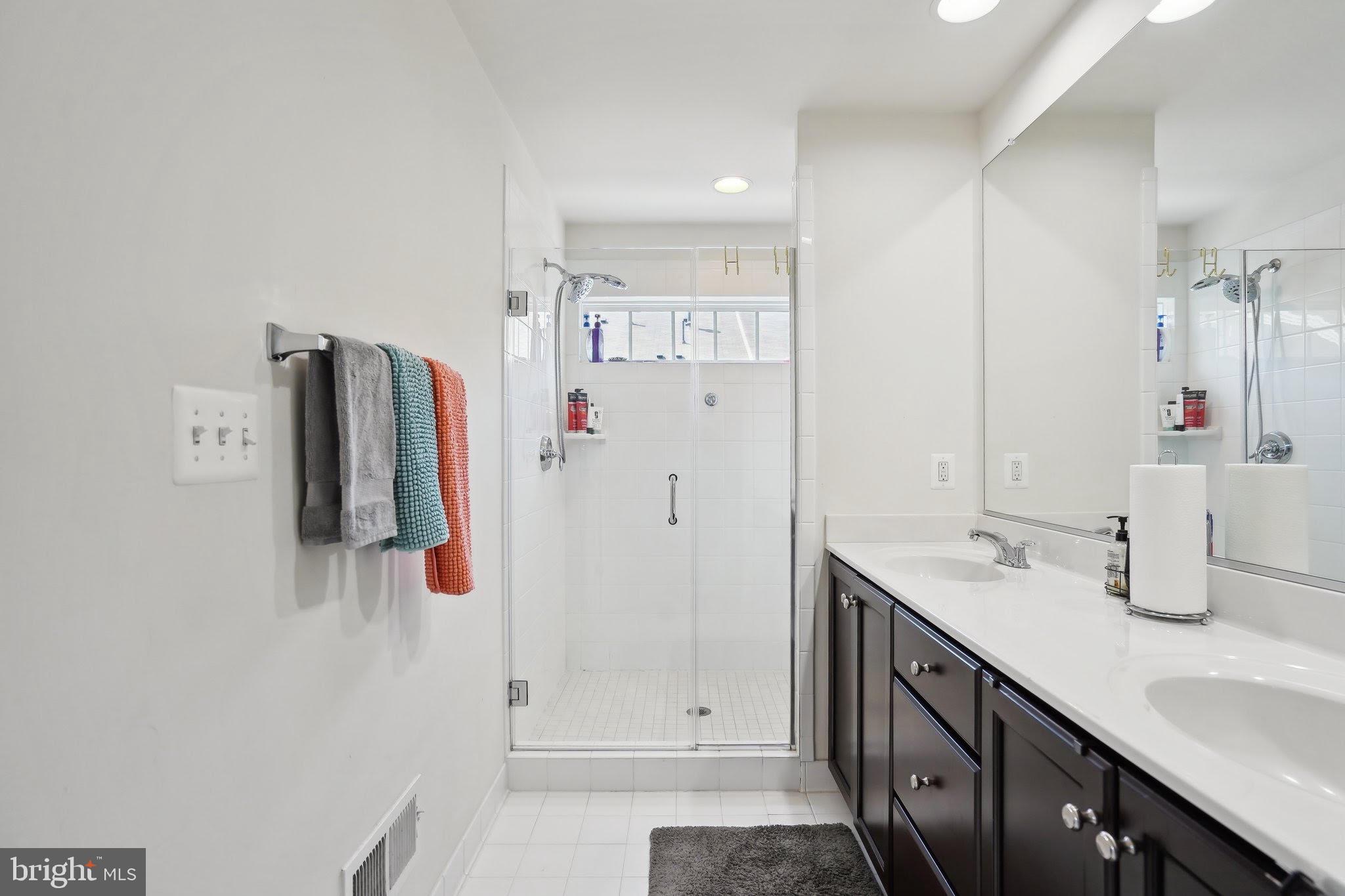 8944 Dahlgren Ridge Road Manassas, VA 20111 - Photo 22 of 40
