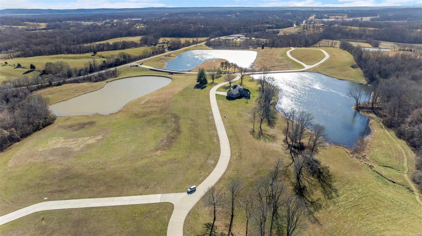 33 Spring Valley Ridge Cape Jackson, MO 63755 - Photo 5 of 14