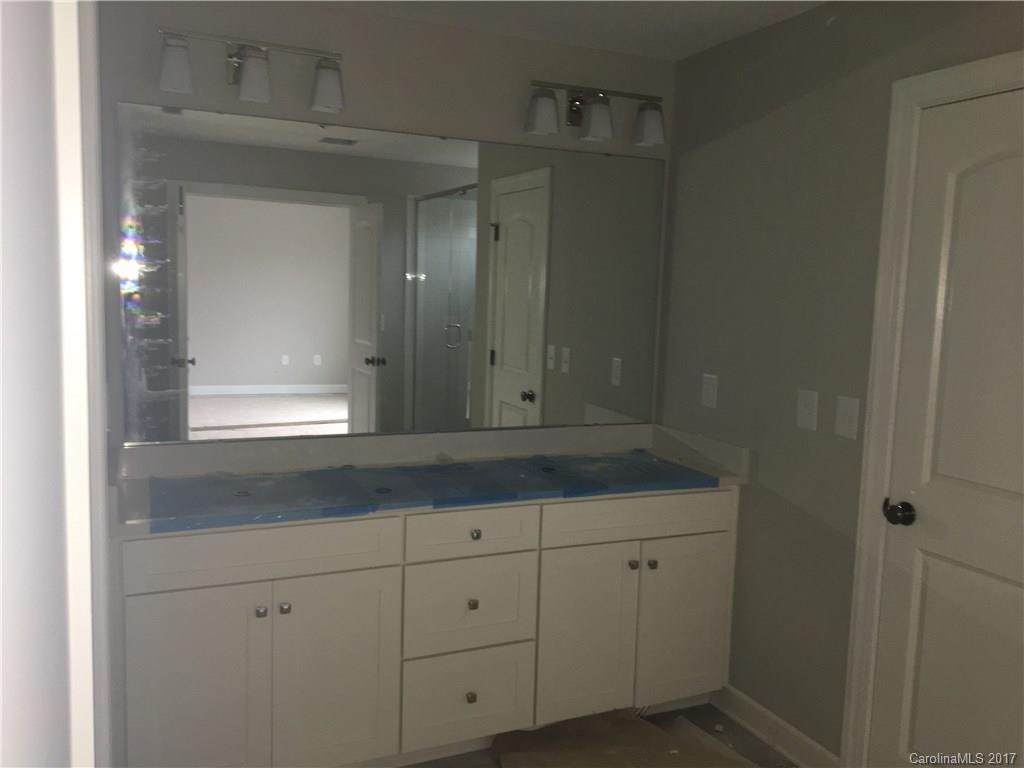 2715 Walker Road, Unit SAG0034 Matthews, NC 28105 - Photo 13 of 16 Gallery Image 13
