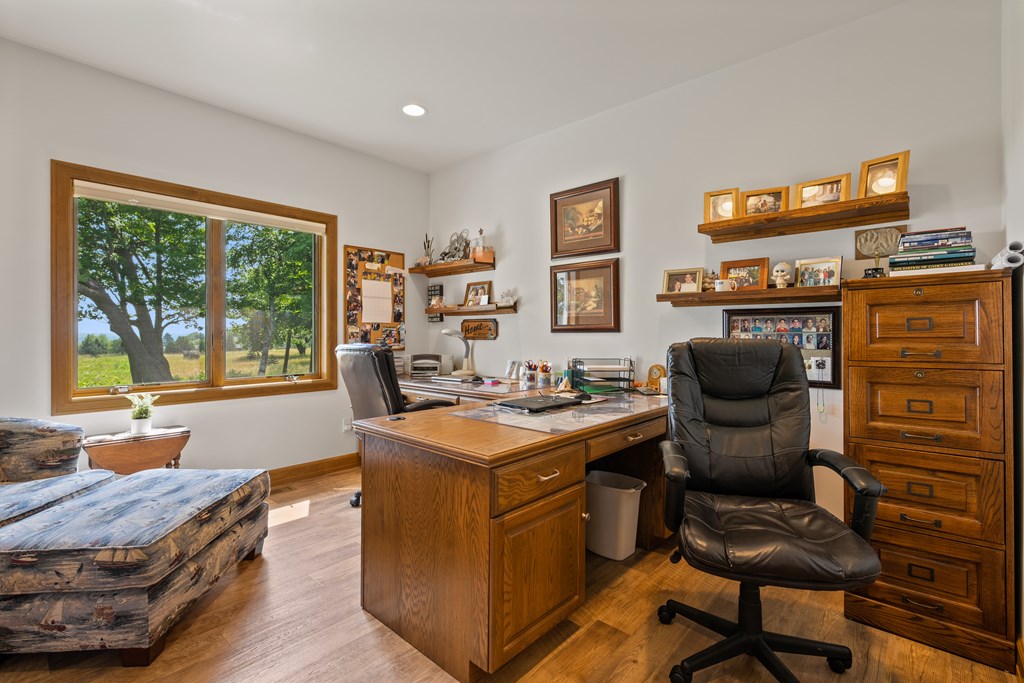 6476 Barrick Road Sturgeon Bay, WI 54235 - Photo 22 of 34 Gallery Image 22