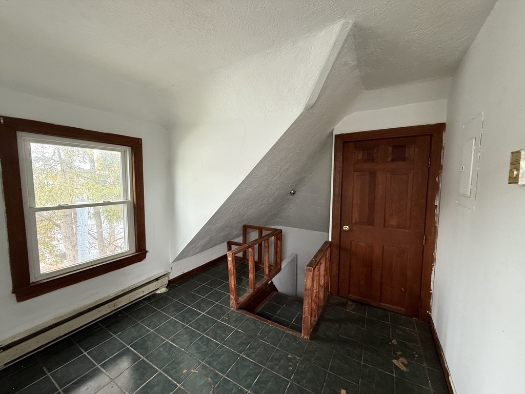 5 Stoneland Road Worcester, MA 01603 - Photo 34 of 41