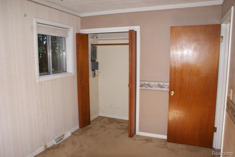 6341 Linck Road Brown City, MI 48416 - Photo 15 of 19 DSC09922.jpg