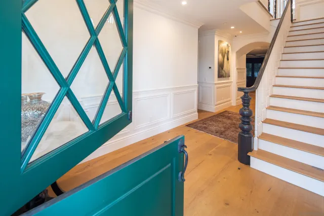 a view of an entryway