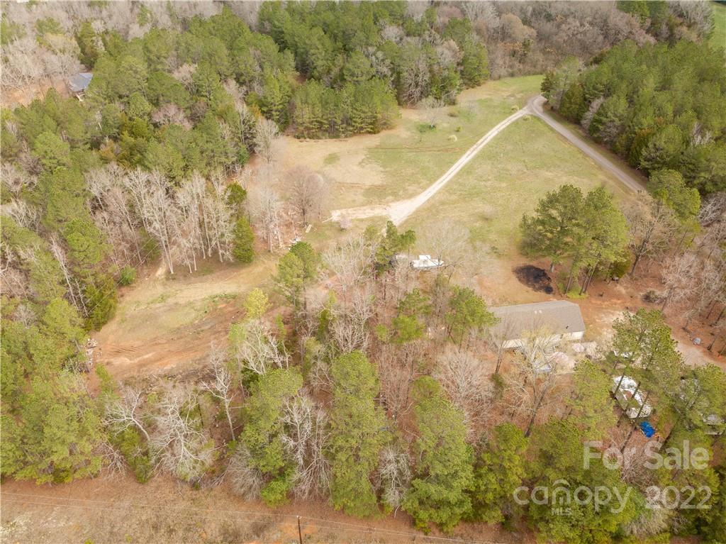 461 Deer Run Road Lancaster, SC 29720 - Photo 2 of 7