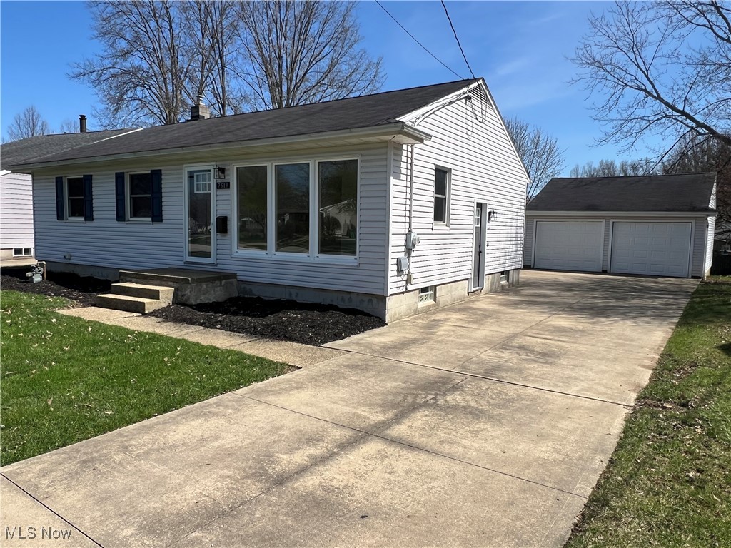 2519 Samira Road Stow, OH 44224 - Photo 2 of 42