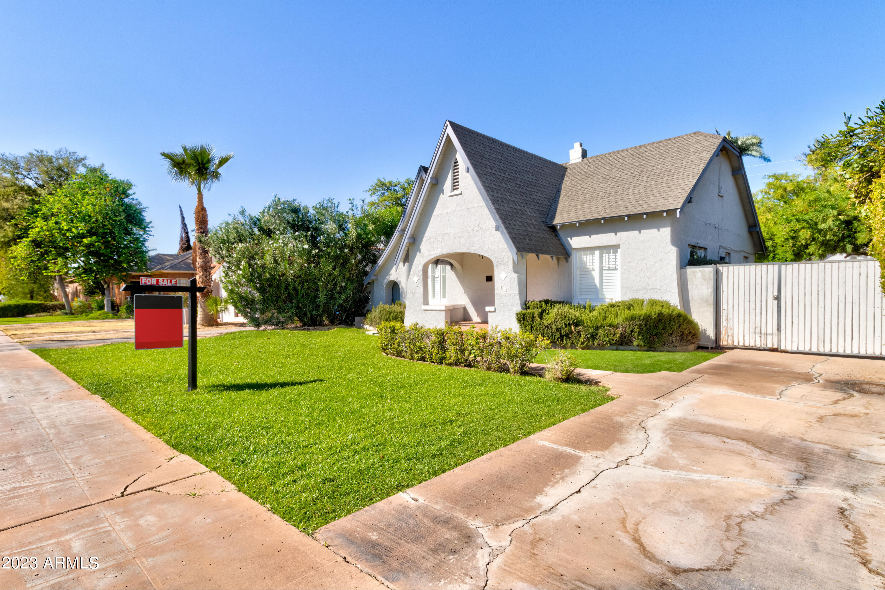 510 West Granada Road Phoenix, AZ 85003 - Photo 3 of 33 510 W Granada Rd_Full (1 of 6)