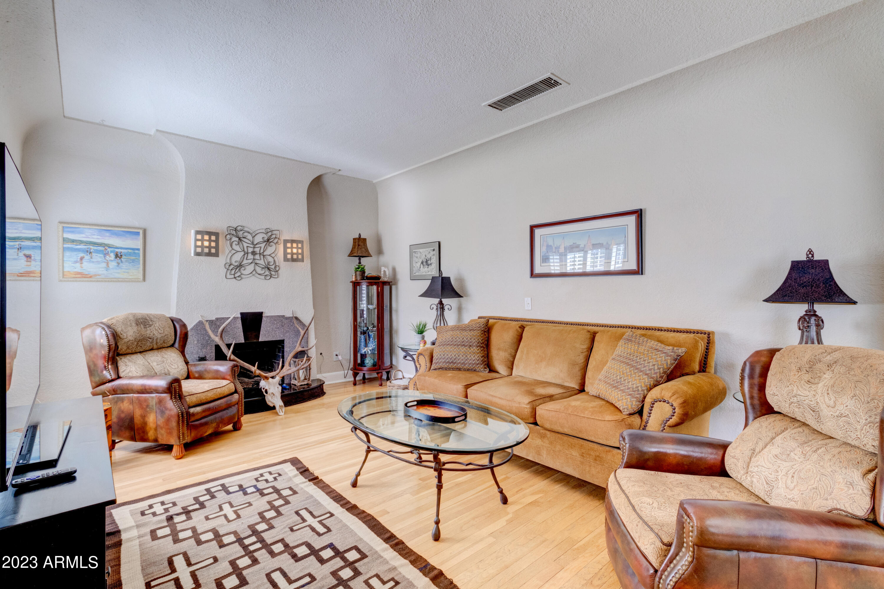 510 West Granada Road Phoenix, AZ 85003 - Photo 4 of 33 510 W Granada Rd_Full (5 of 35)