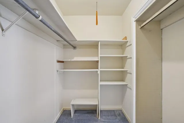 $1,400 | 2732 Whitney Place, Unit 209, Metairie, LA 70002