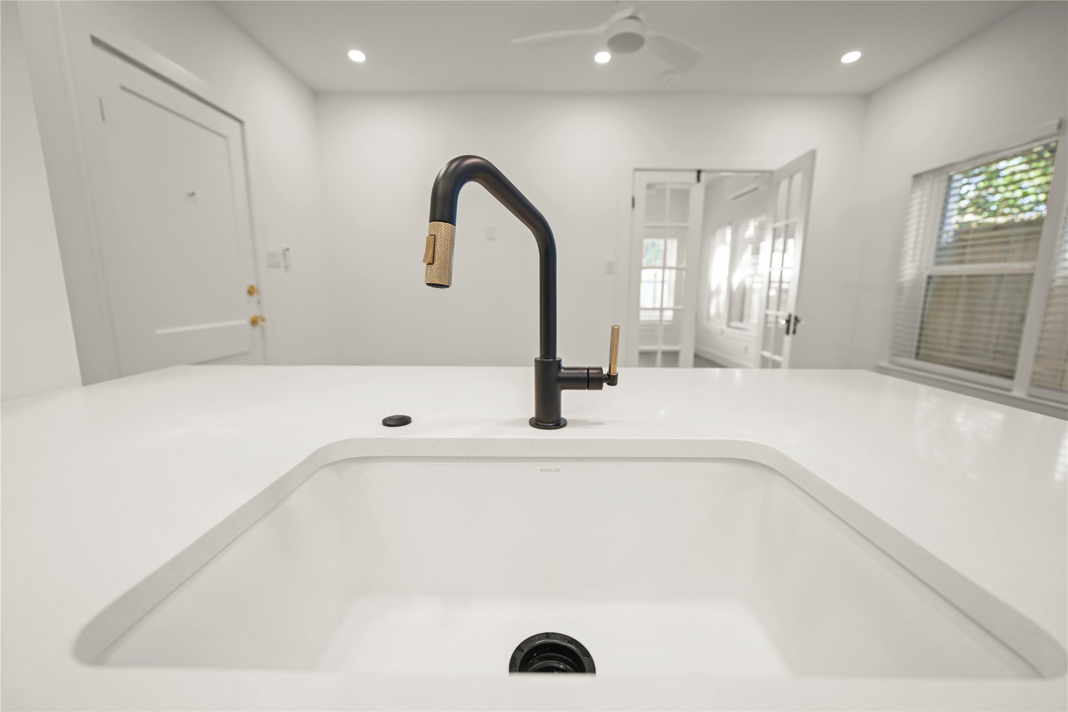 808 Sul Ross Street, Unit 3 Houston, TX 77006 - Photo 3 of 10