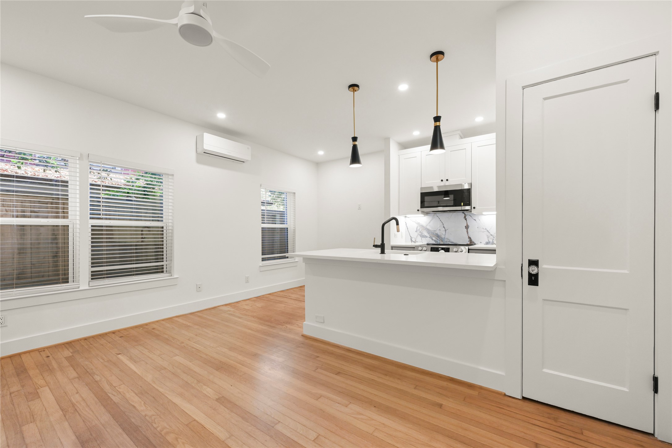 808 Sul Ross Street, Unit 3 Houston, TX 77006 - Photo 9 of 10