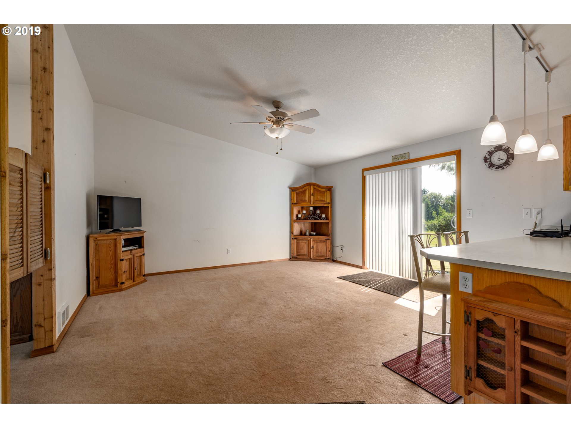 32633 Southeast Divers Road Estacada, OR 97023 - Photo 14 of 32 Gallery Image 14