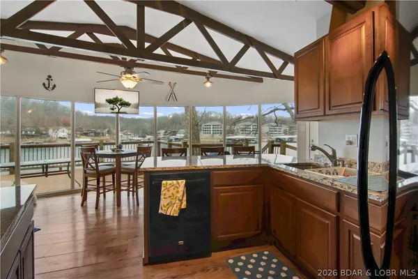 $379,900 | 29517 Brookridge, Rocky Mount, MO 65072