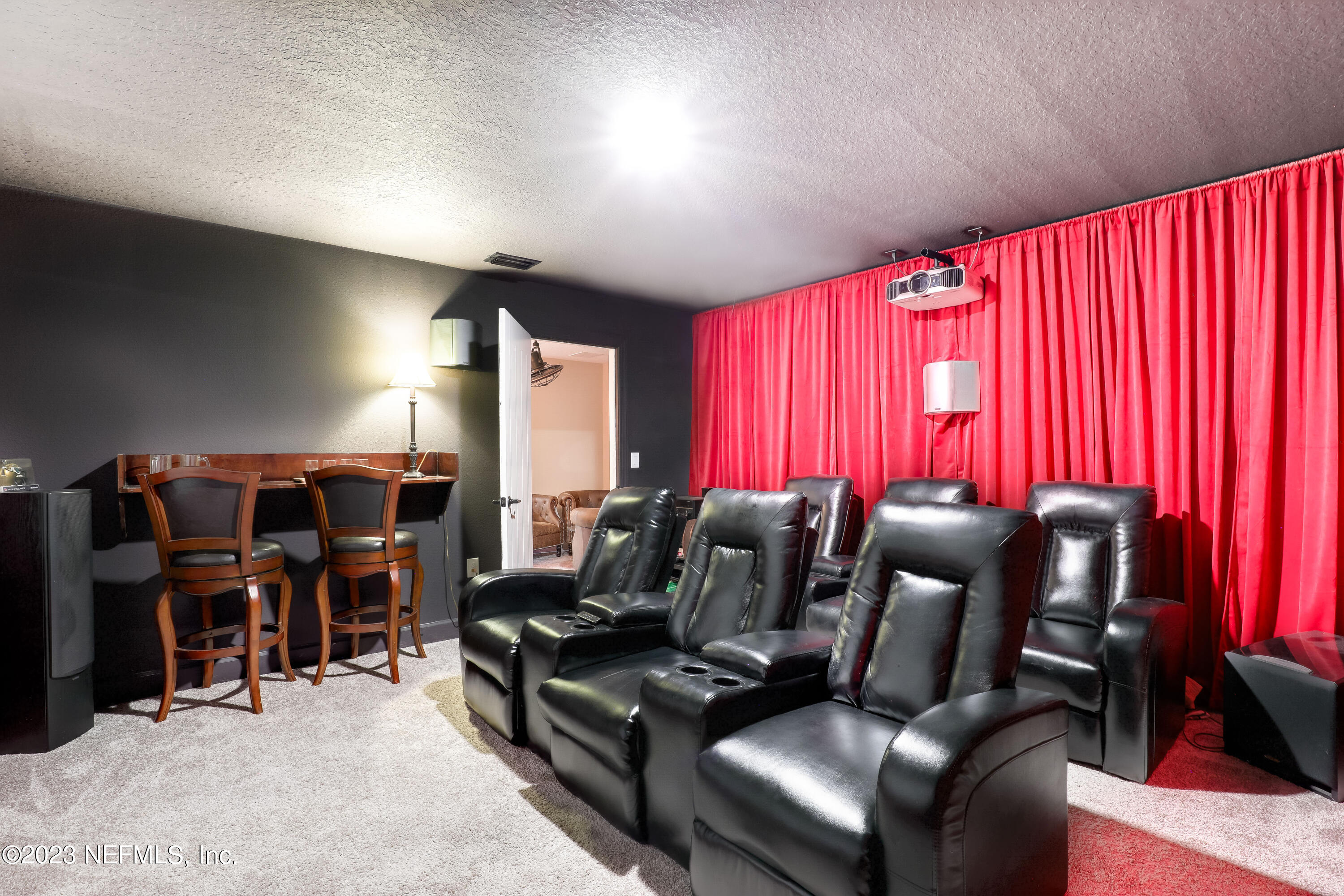 85248 Champlain Drive Fernandina Beach, FL 32034 - Photo 45 of 79 a living room with furniture and a large window