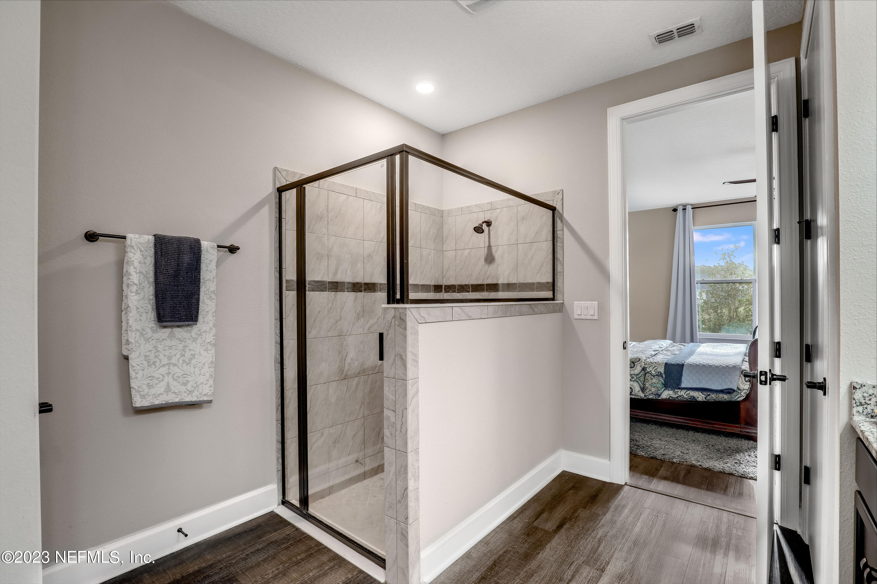 85248 Champlain Drive Fernandina Beach, FL 32034 - Photo 8 of 79 Master Bathroom