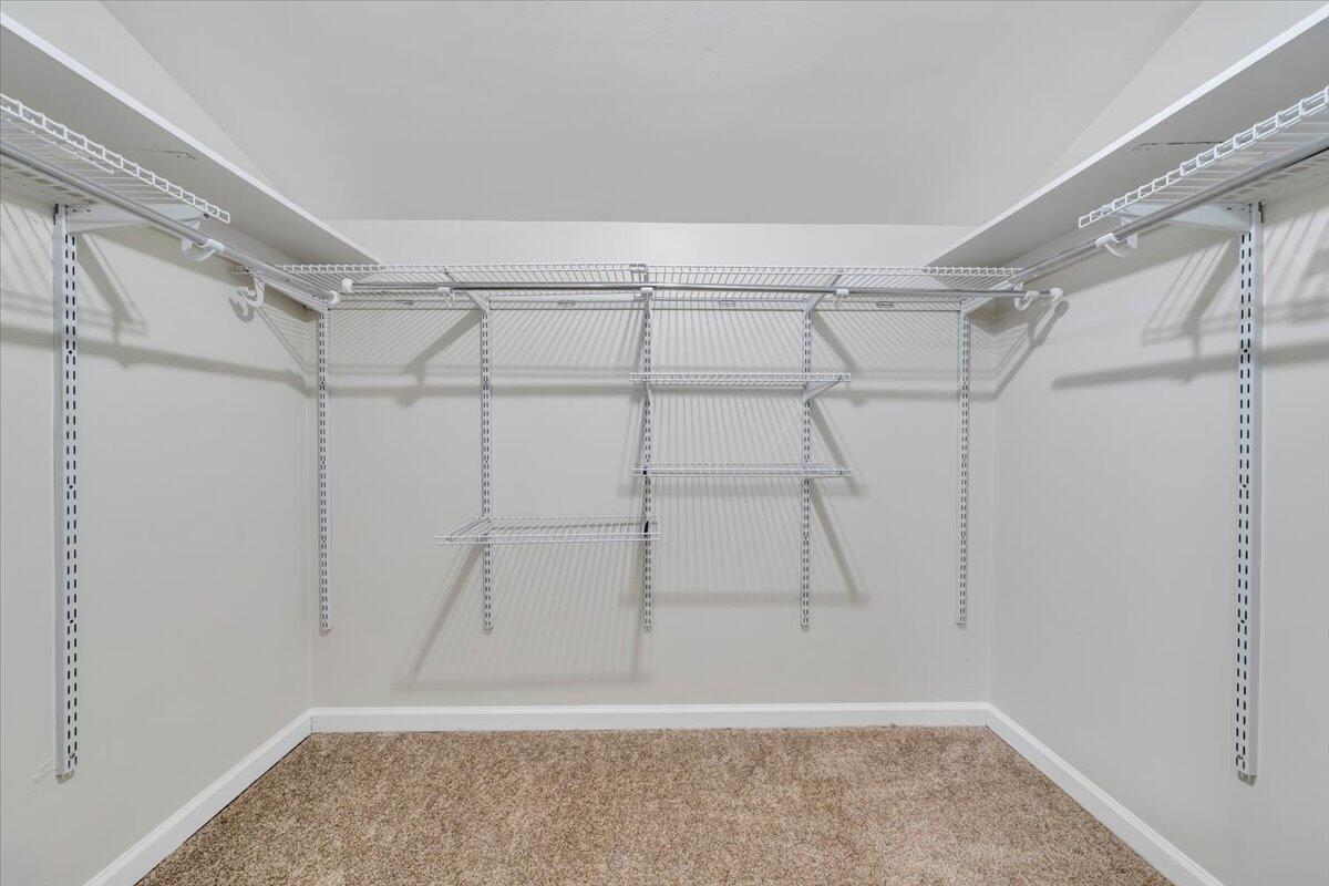 2952 Tree Swallow Road Roanoke, VA 24018 - Photo 19 of 41 22-MIB03405