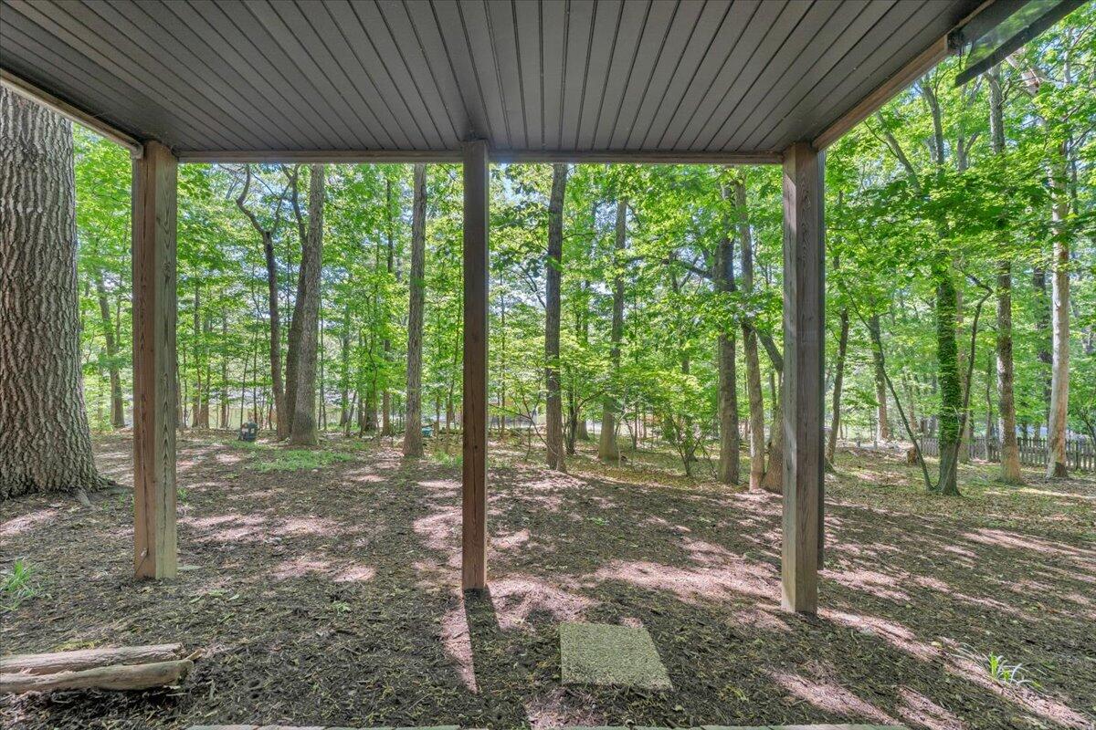 2952 Tree Swallow Road Roanoke, VA 24018 - Photo 33 of 41 37-MIB03450