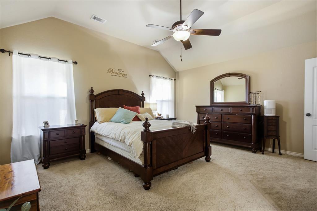 1389 Thomas Road Springtown, TX 76082 - Photo 13 of 36 Gallery Image 13